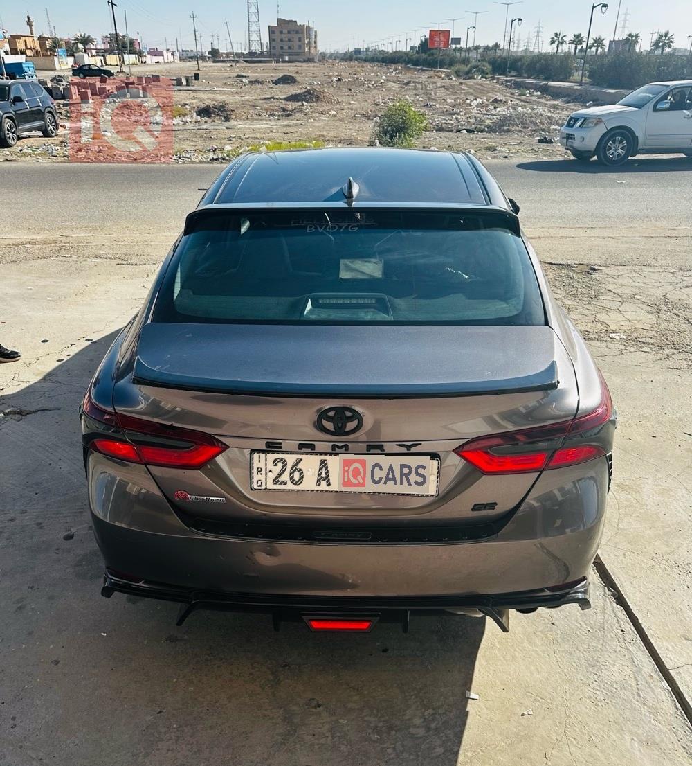 تۆیۆتا کامری